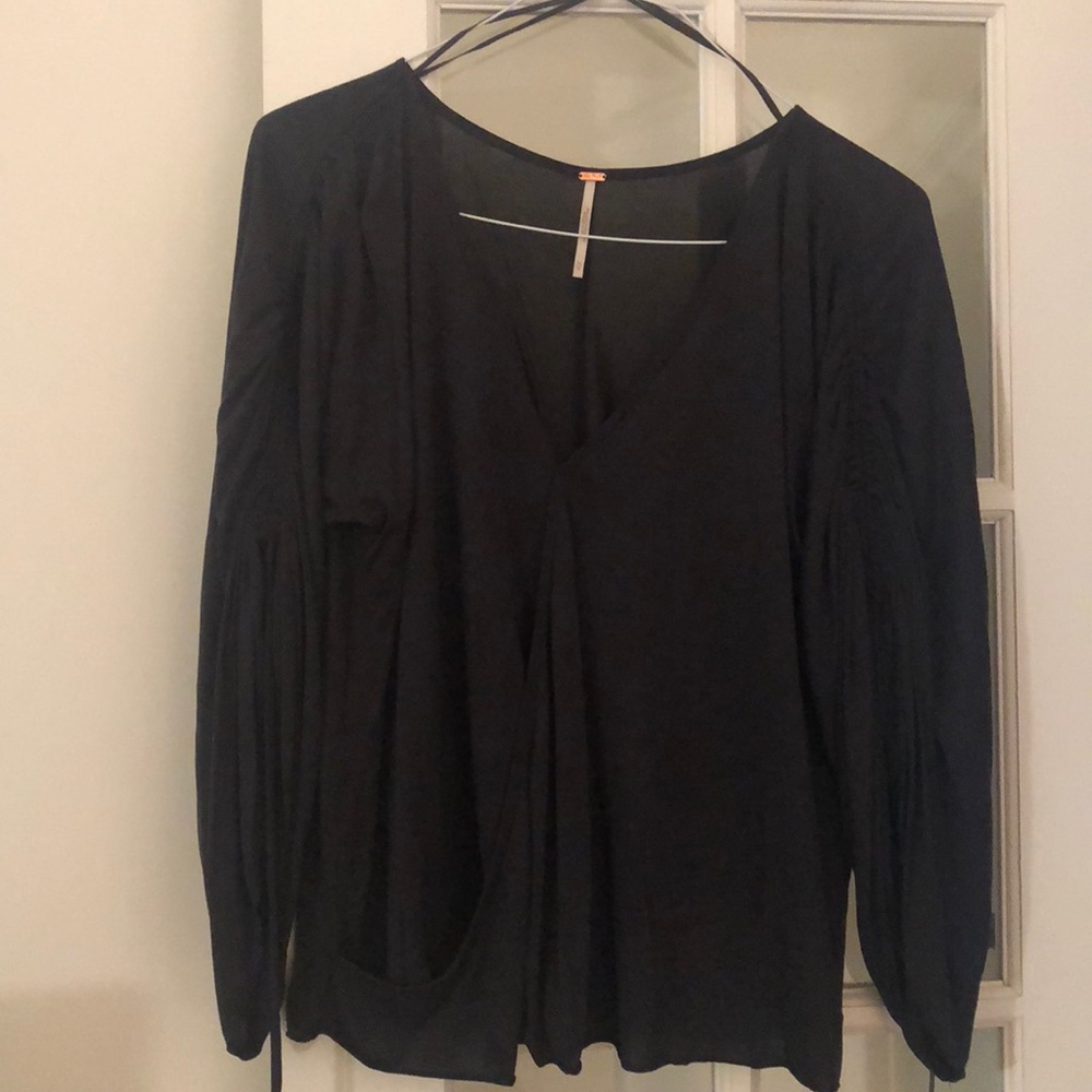 Free people navy blouse size M